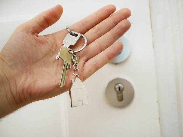 https://BrianMackey.StopRentingStartOwning.com